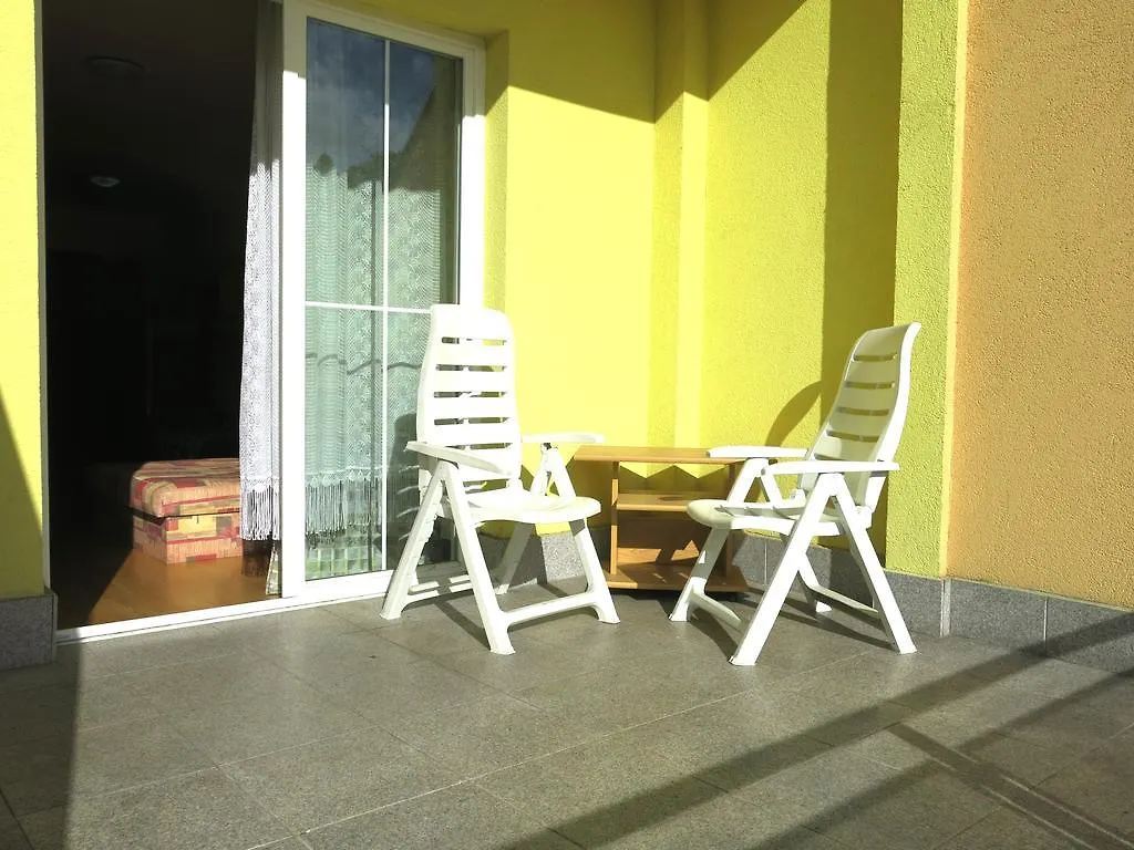 Apartment Apartment-Studio With Terrace Jatecni Karlovy Vary